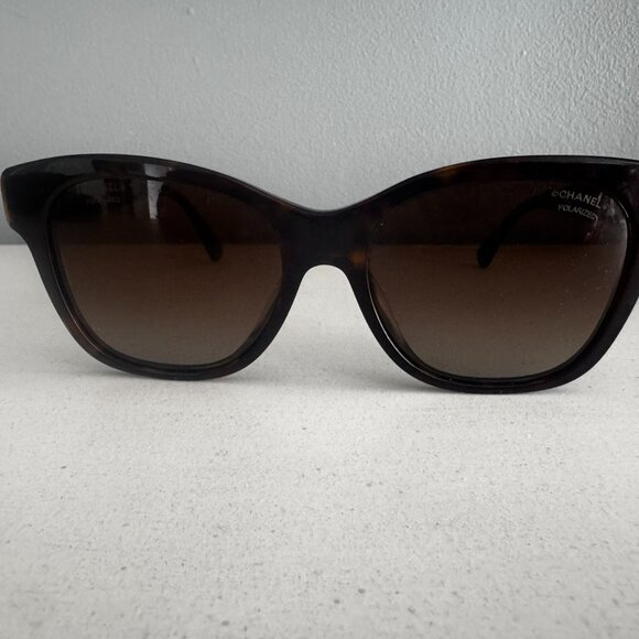 Chanel sunglasses 5482-h-a c.1716/s6 black cat tortoise shell - Picture 2 of 7